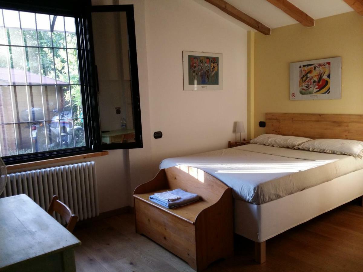 Bed and Breakfast R&B Albero Cavo Parma Exterior foto